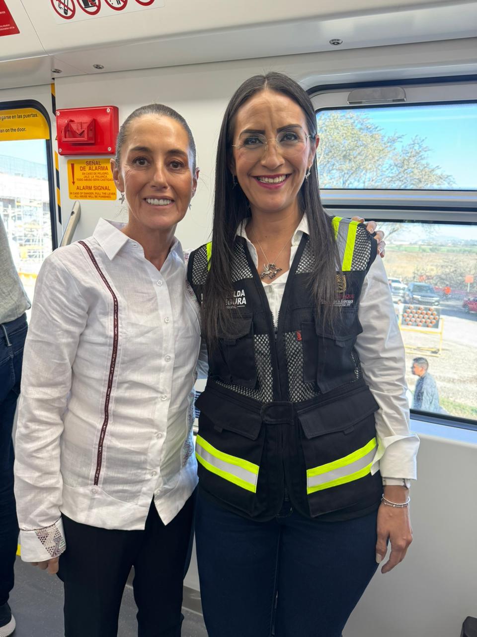 ACOMPAÑA LAURA IMELDA A LA PRESIDENTA CLAUDIA SHEINBAUM EN GIRA POR JALISCO 